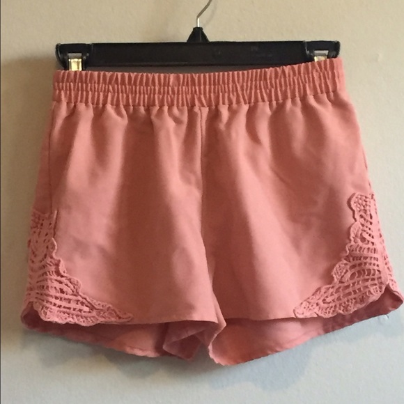 Coral shirts with detail