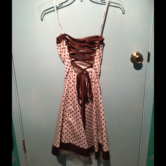 cream & brown formal dress - Picture 2 of 2