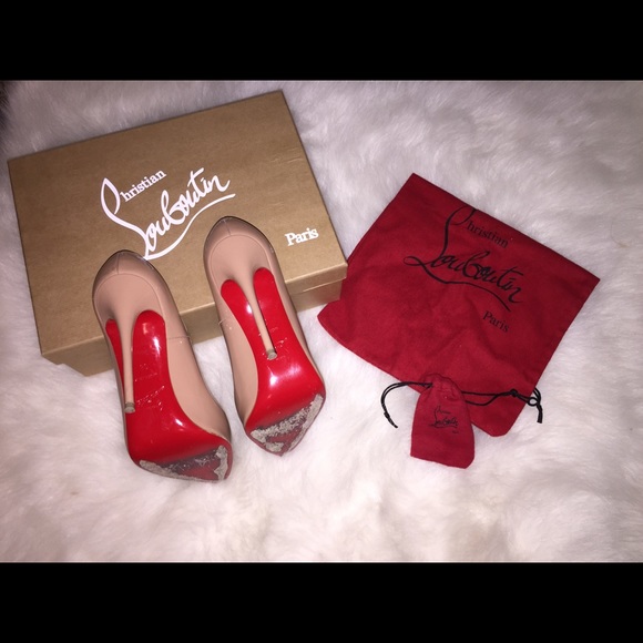 *SOLD*So Kate Christian Louboutin Nude Pumps*SOLD* - Picture 3 of 4