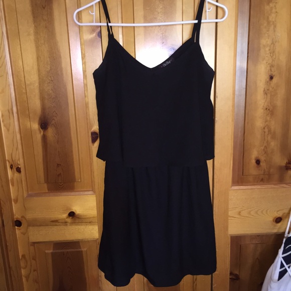 Black ruffled tan top dress