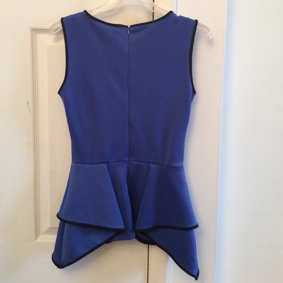 Bisou Bisou Black n blue peplum - Picture 3 of 3