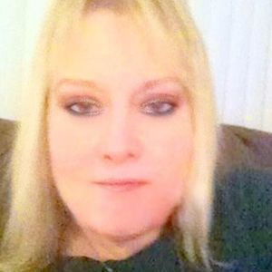 Meet your Posher, Ina