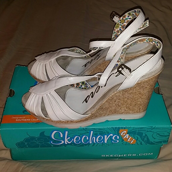 Skechers Open Toe Wedge Sandal size 10