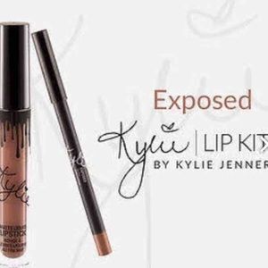 Kylie's new EXPOSED liner and lipstick in box