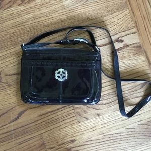 Cross body patent leather purse