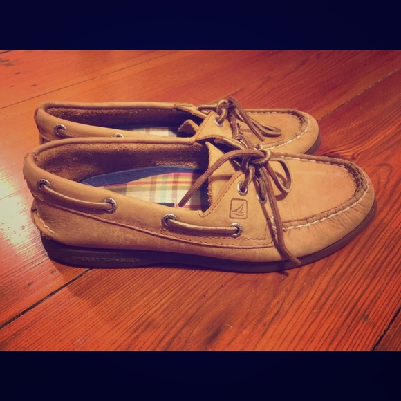 Sperry Shoes - Sperrys 7 Women's (Worn a few times)
