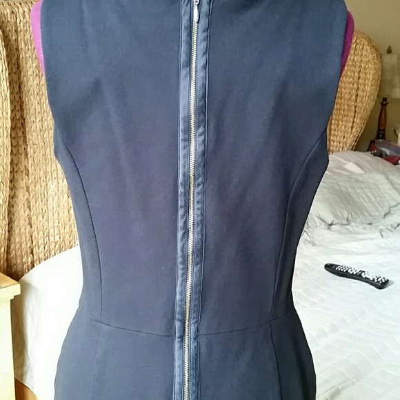 FITTED DRESS - Picture 4 of 4
