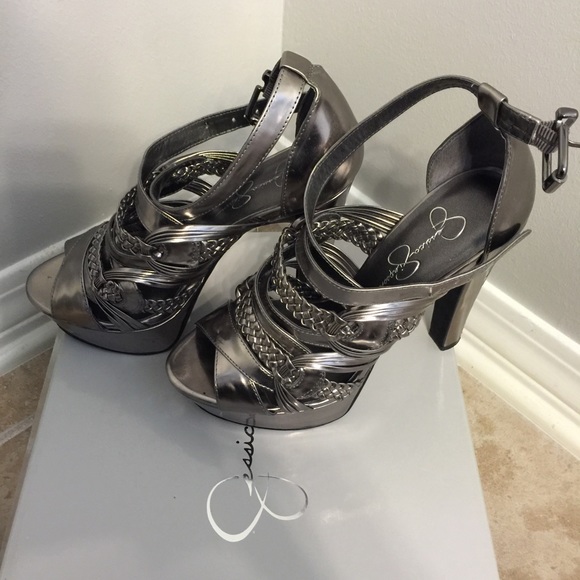 Jessica Simpson Heels - Picture 2 of 3