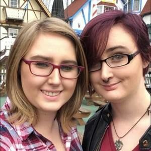 Meet your Posher, Evelyn