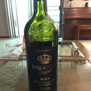 Meet your Posher, Renee