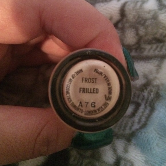 SOLD SALE✨Mac nail lacquer bundle ❤️ - Picture 2 of 4