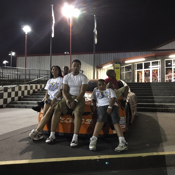 Meet your Posher, Denise - Picture 2 of 4