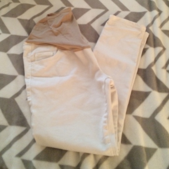 MATERNITY jean capris