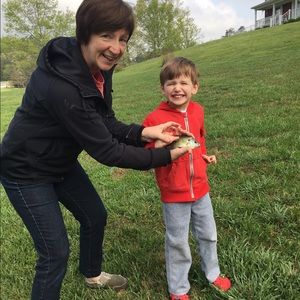 Meet your Posher, April