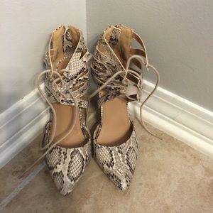 Snake skin Steve Madden