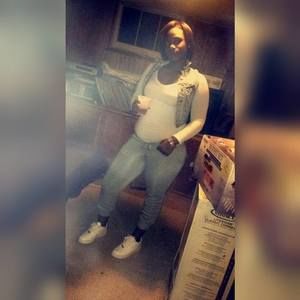 Meet your Posher, Corrine