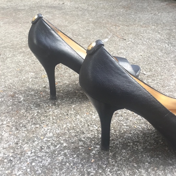 Michael Michael Kors black peep toe heels - Picture 4 of 4