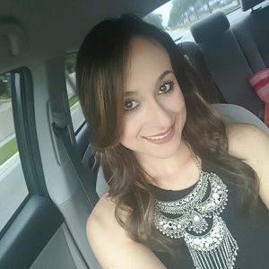 Meet your Posher, Krystal