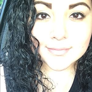 Meet your Posher, Dulce