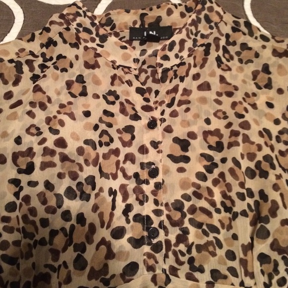 Leopard print top - Picture 2 of 3