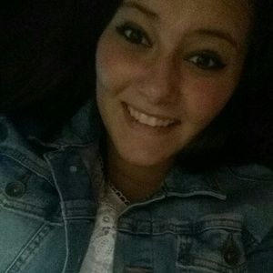 Meet your Posher, Chelsie