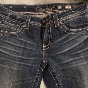 Size 28 Miss Me jean capris