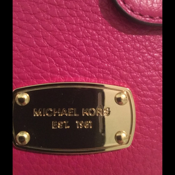 Michael kors wallet - Picture 2 of 4