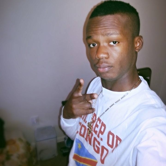 Meet your Posher, Gayel