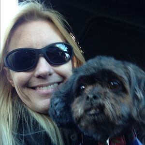 Meet your Posher, Billie