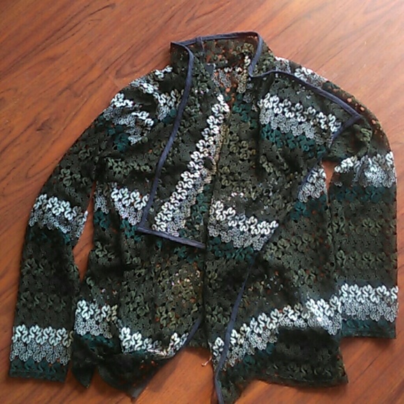 Vintage lace shaw