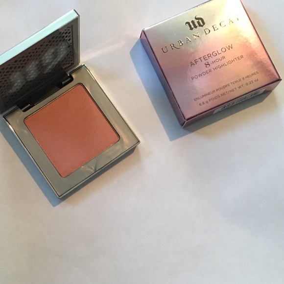 Urban Decay Fireball AfterGlow 8-Hour Highlighter