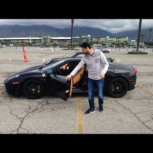 Meet your Posher, Mike