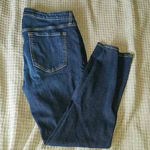 Old Navy Rockstar skinny jeans