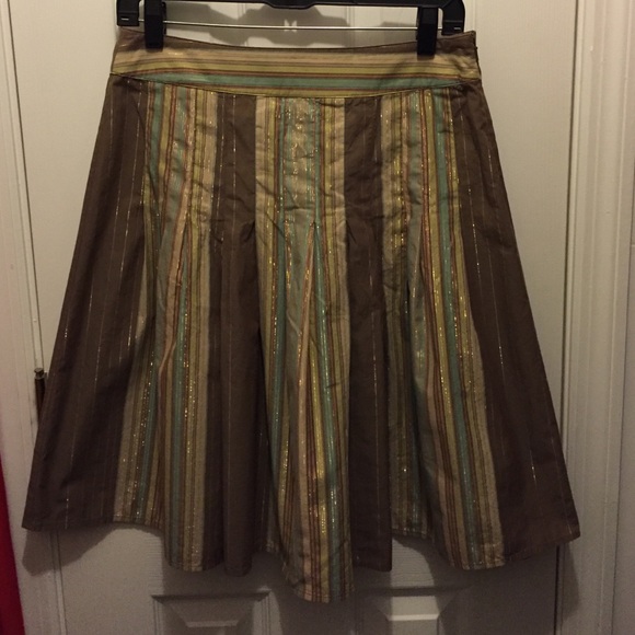 Beautiful Talbots Skirt Size 8 Petite