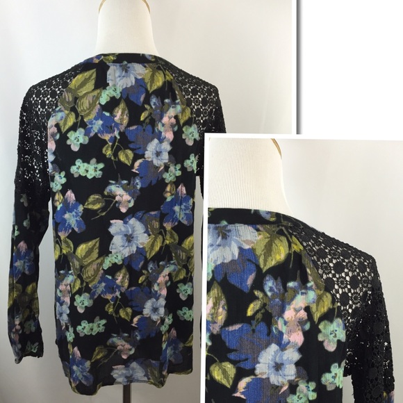 Jessica Simpson Tie Collar Lace Detail Shirt - Picture 4 of 4