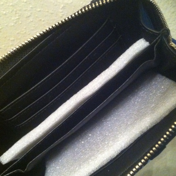 CUTE BLUE WALLET - Picture 2 of 4