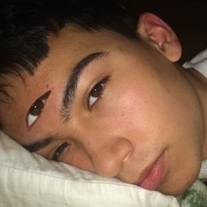 Meet your Posher, Carlos