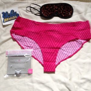 NWT PINK Empowered by you seamless brief. Size L