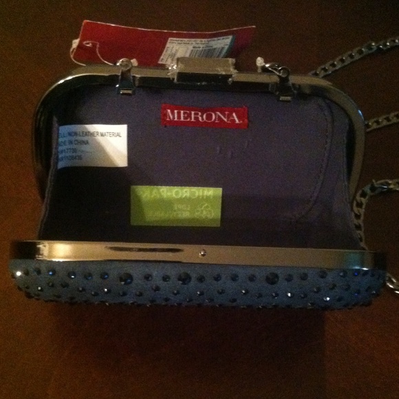 BEAUTIFUL LONG STRAP SHOULDER PURSE - Picture 3 of 4