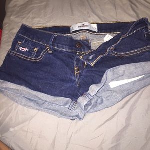 Hollister shorts size 0.