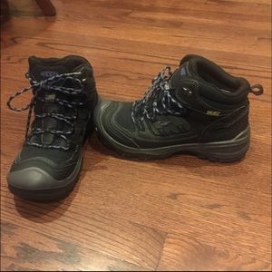 Keen Women's Hiking Boots