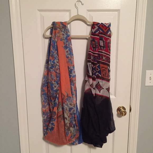 BUNDLE Light Weight Infinity Scarf