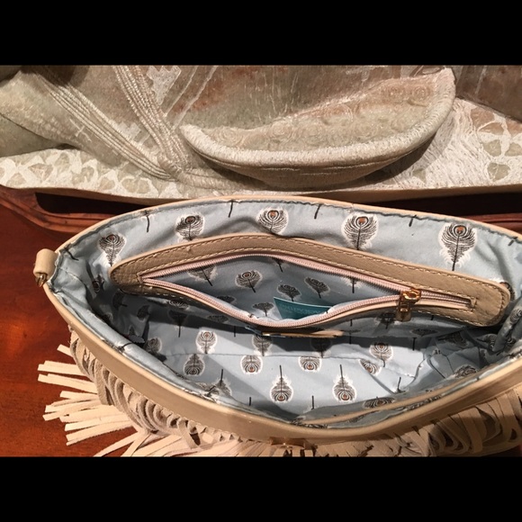 Moda Luxe cross-body/shoulder bag - Picture 2 of 3