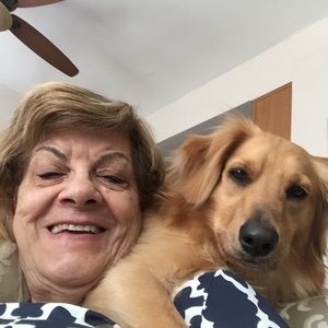 Meet your Posher, Ena
