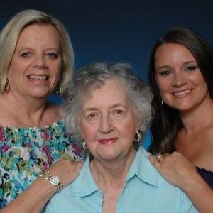 Meet your Posher, Debbie