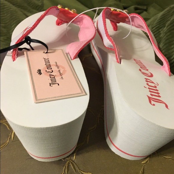 Brand New Juicy Couture Sz9-10 white/pink thong 3" - Picture 2 of 3