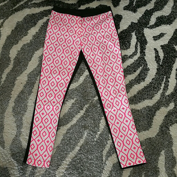 🆕 SASSY and playful pants!! NWOT Sizes S,M,L - Picture 3 of 4