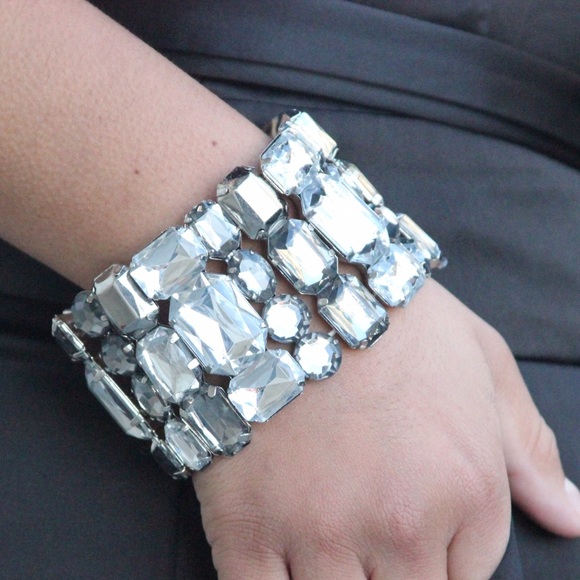 H&M Jewelry - H&M Faux Gem Statement Bracelet H&M Jewelry - H&M Faux Gem Statement Bracelet