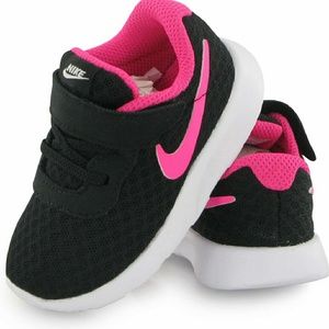 Nike 'Tanjun' *Toddler* Girls Sneakers!
