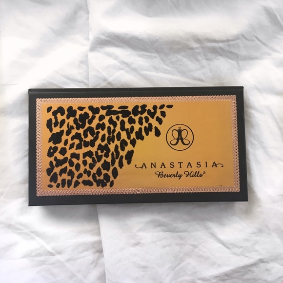 Anastasia Beverly Hills Catwalk Palette